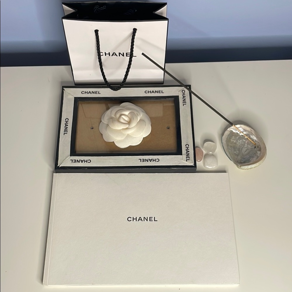 Chanel Gift Set with White Flower